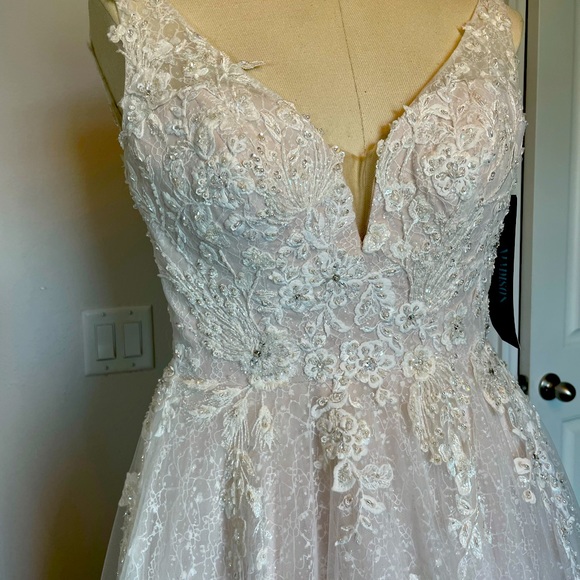 Beautiful wedding dress